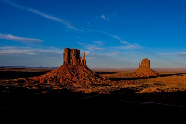 Savvy Traveler's Guide: Budget Travel Tips for Unforgettable Adventures